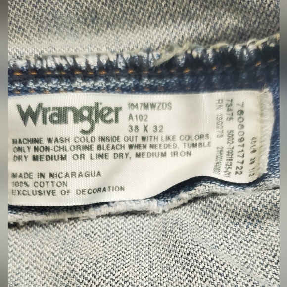38X32 MENS WRANGLER JEANS - Picture 8 of 9